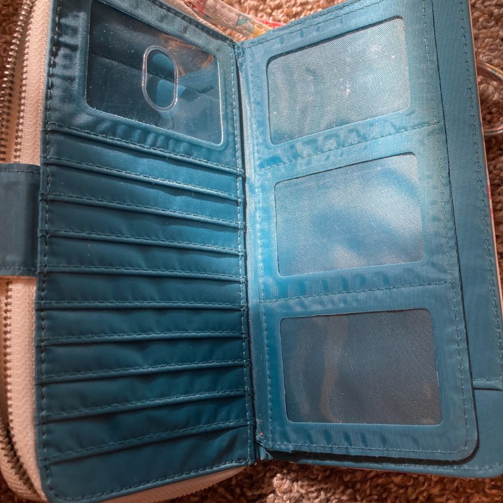 Wallet - Picture 2 of 3